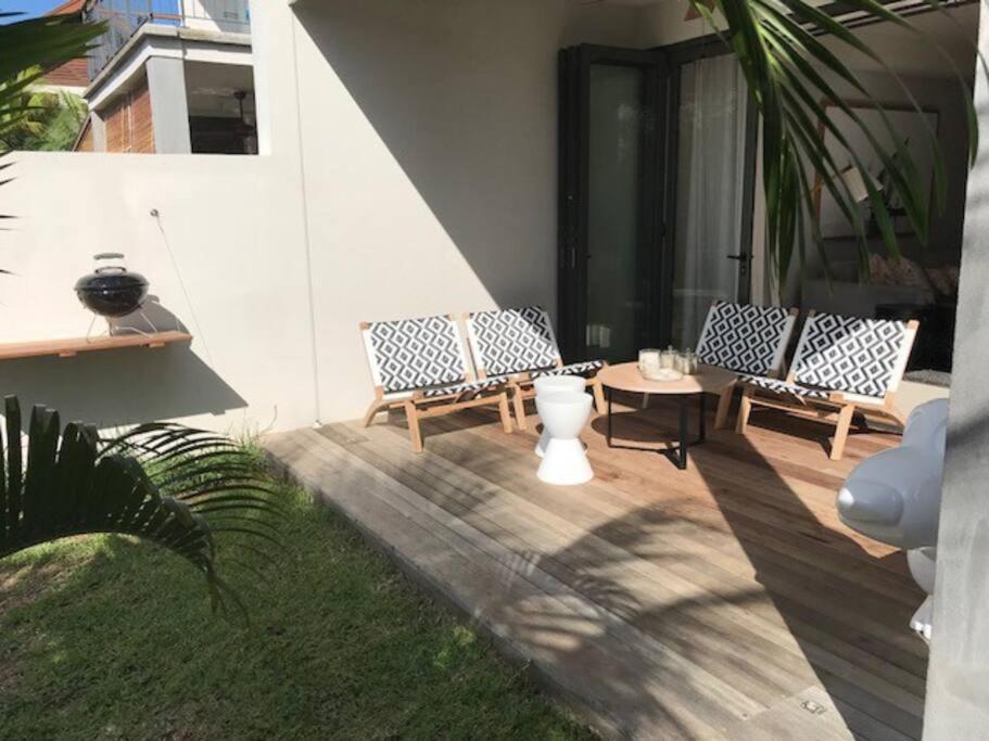 Wozamoya Apartment Riviere Noire Luaran gambar